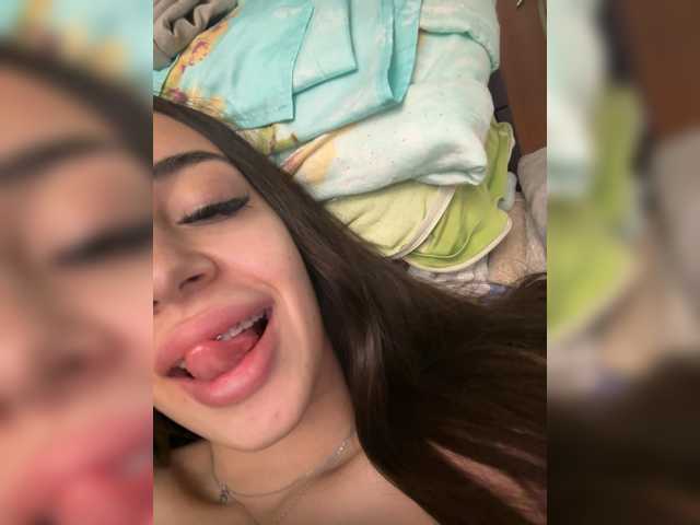 MelissaBrayn20 live cam on BongaCams