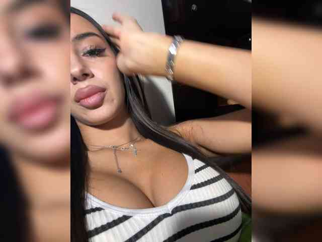 MelissaBrayn20 webcam