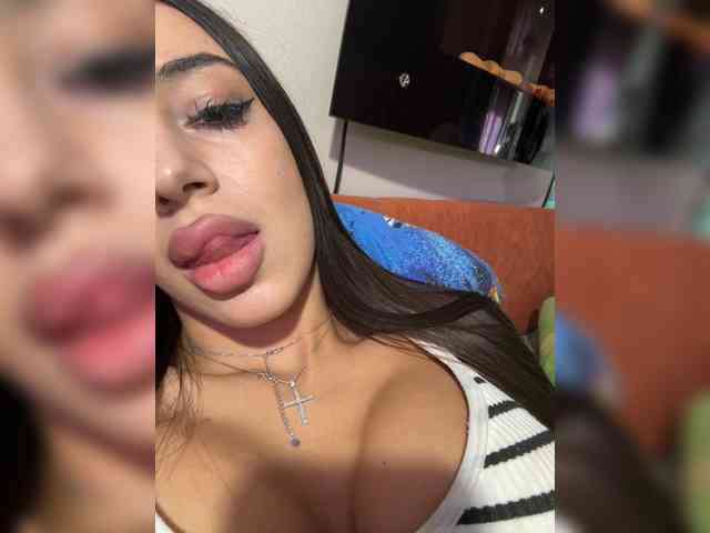 MelissaBrayn20 webcam