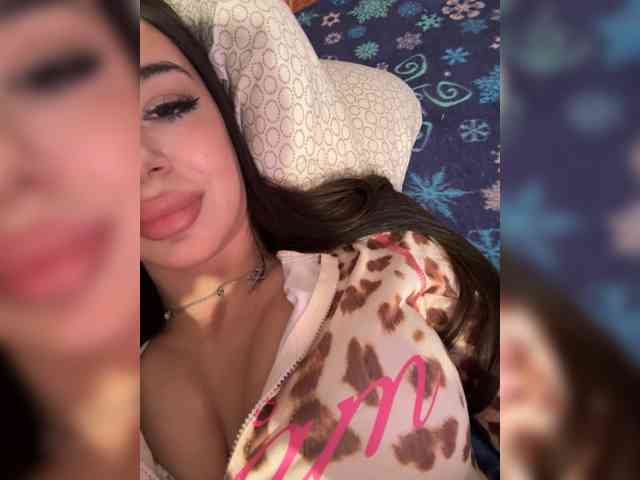 MelissaBrayn20 webcam
