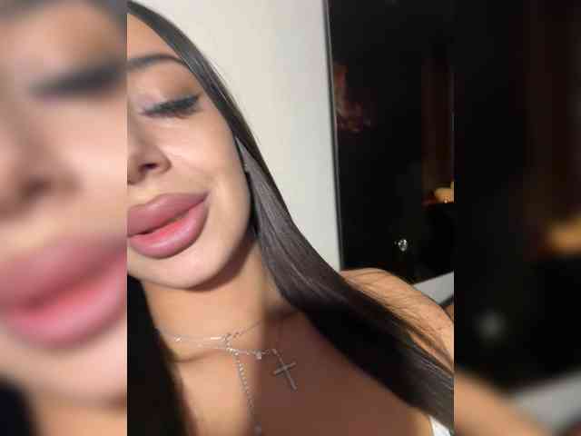 MelissaBrayn20 webcam