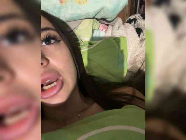 MelissaBrayn20 webcam
