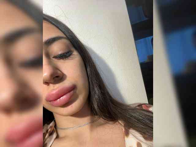 MelissaBrayn20 webcam