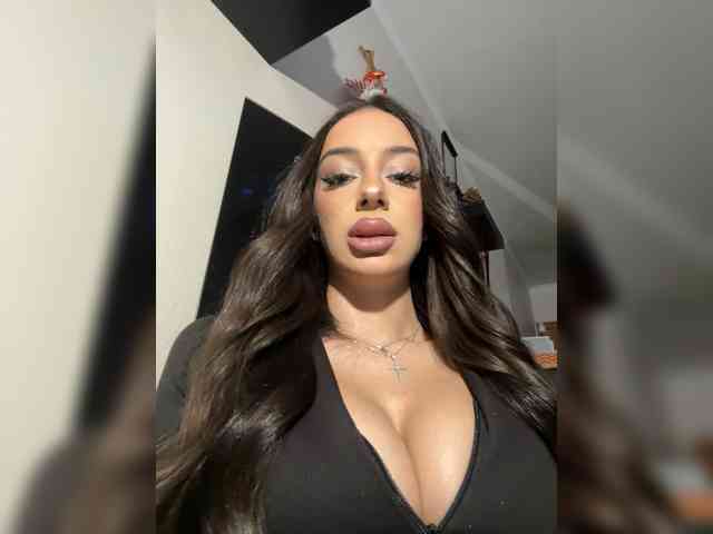 MelissaBrayn20 webcam
