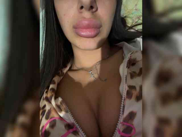 MelissaBrayn20 webcam