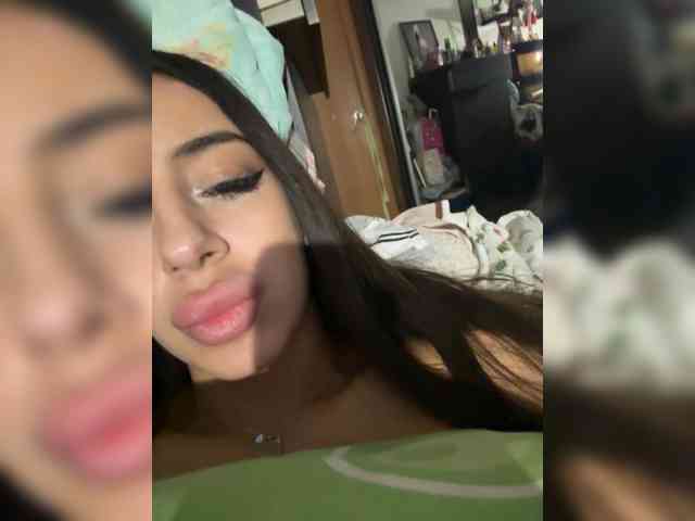 MelissaBrayn20 webcam