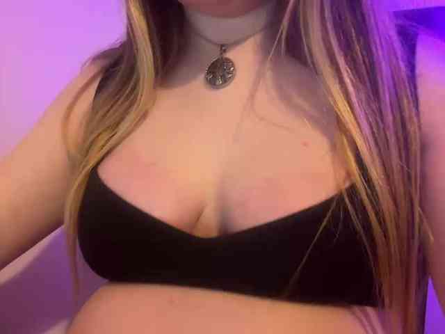 LilianaStars webcam