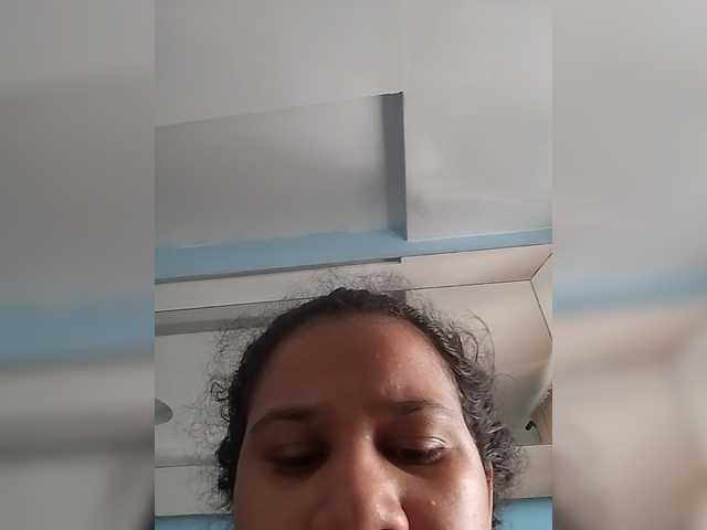 MedusaFoxx live cam on BongaCams
