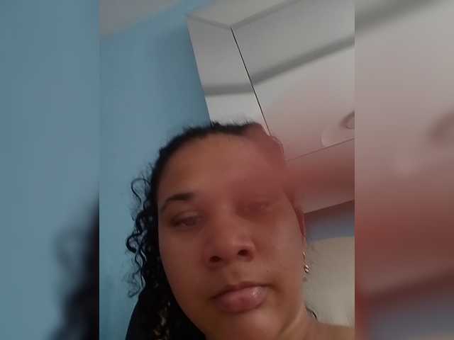 MedusaFoxx live cam on BongaCams