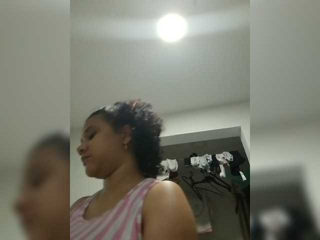 MedusaFoxx live cam on BongaCams