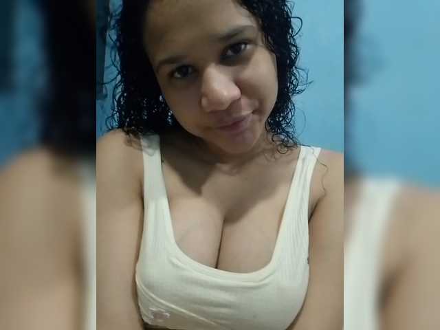 MedusaFoxx live cam on BongaCams