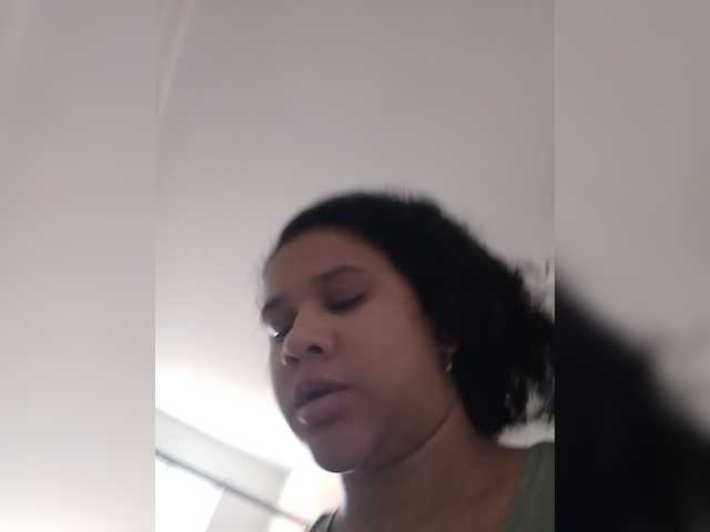 MedusaFoxx live cam on BongaCams