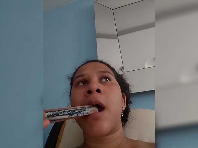 MedusaFoxx live cam on BongaCams