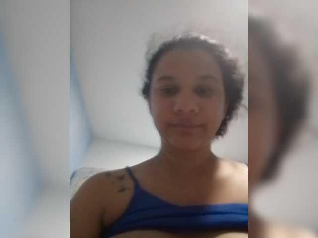 MedusaFoxx live cam on BongaCams