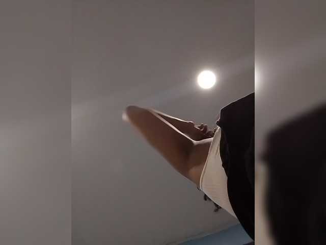 MedusaFoxx live cam on BongaCams