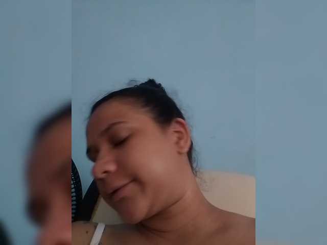 MedusaFoxx live cam on BongaCams