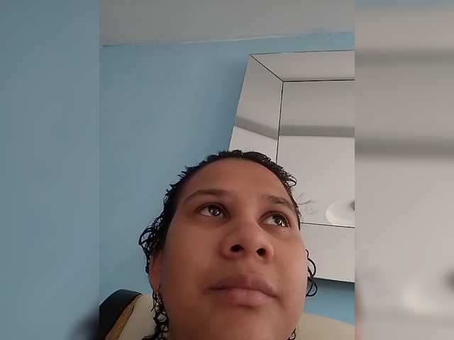 MedusaFoxx live cam on BongaCams