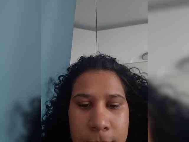 MedusaFoxx webcam