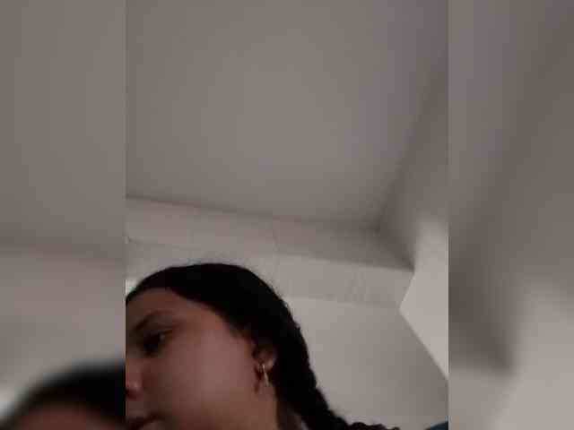MedusaFoxx webcam