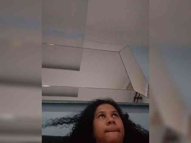 MedusaFoxx webcam
