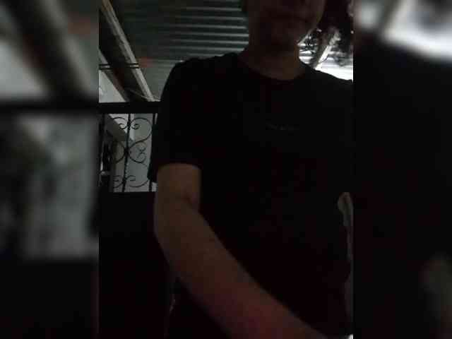 MedusaFoxx webcam
