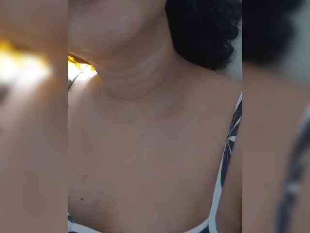 MedusaFoxx webcam