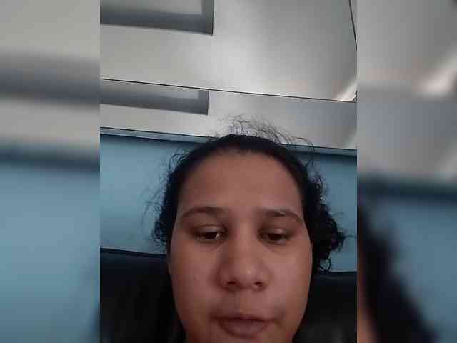 MedusaFoxx webcam