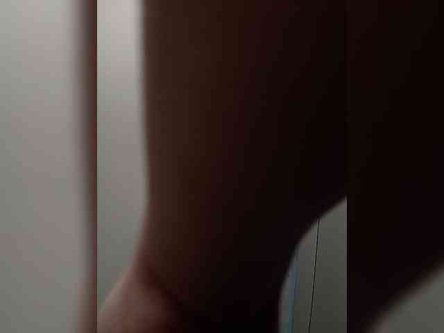 MedusaFoxx webcam