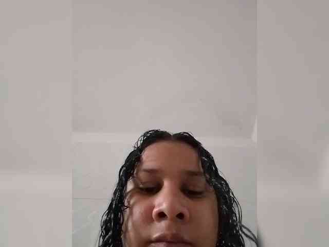 MedusaFoxx webcam