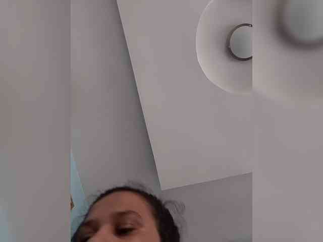 MedusaFoxx webcam