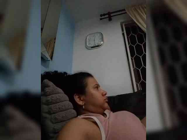 MedusaFoxx webcam