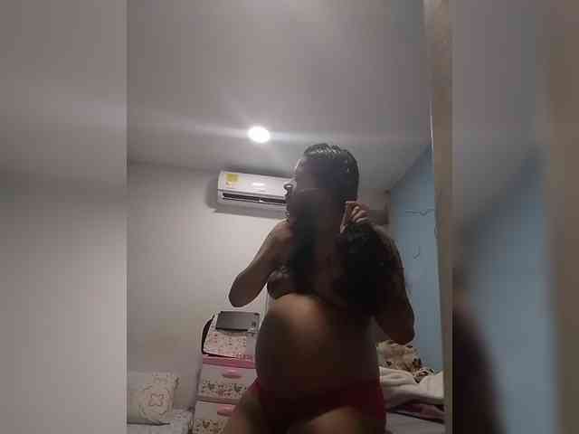 MedusaFoxx webcam