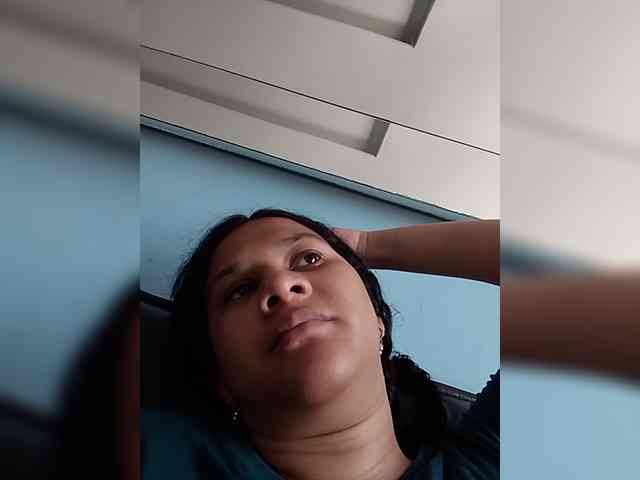 MedusaFoxx webcam