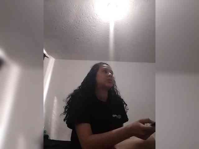 MedusaFoxx webcam