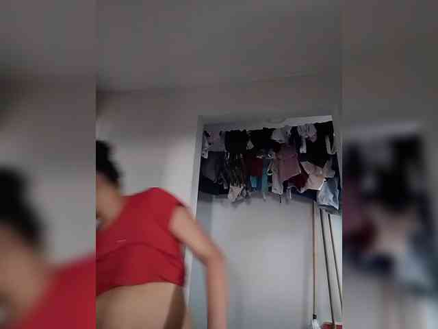 MedusaFoxx webcam