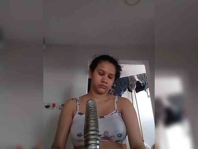 MedusaFoxx webcam