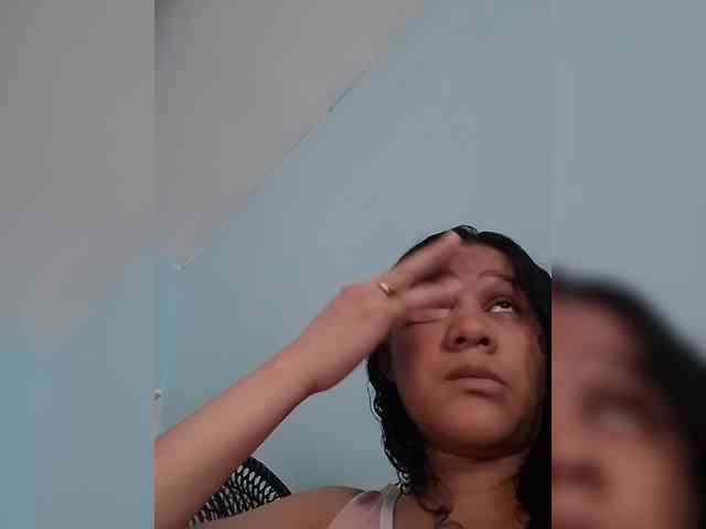 MedusaFoxx webcam