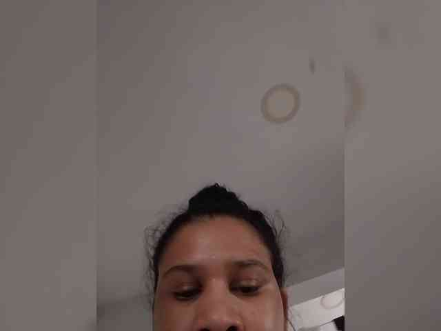 MedusaFoxx webcam