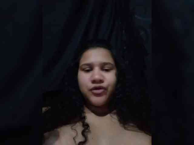 MedusaFoxx webcam