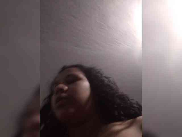 MedusaFoxx webcam