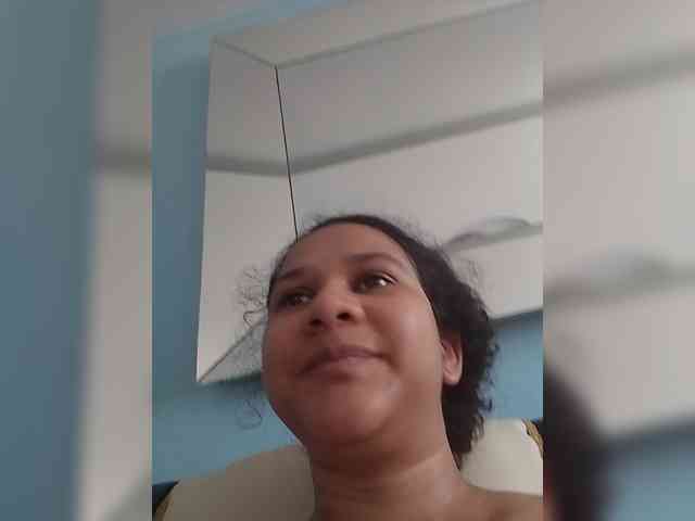 MedusaFoxx webcam