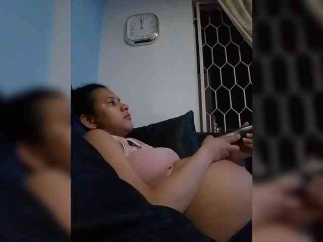 MedusaFoxx webcam