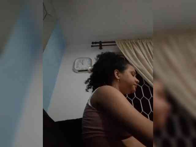 MedusaFoxx webcam