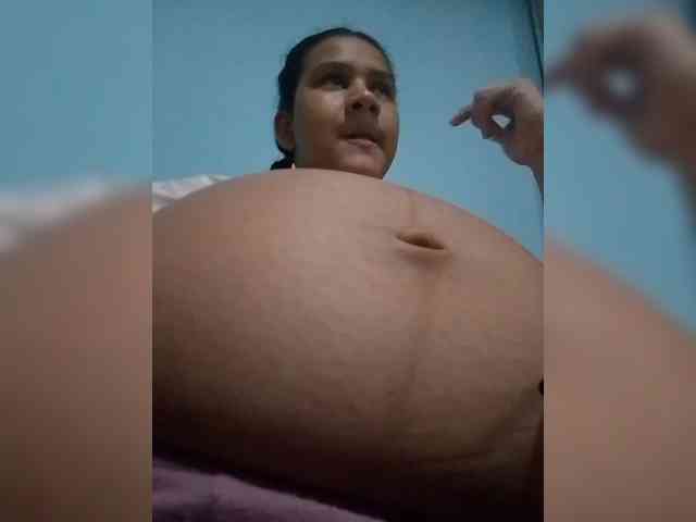 MedusaFoxx webcam