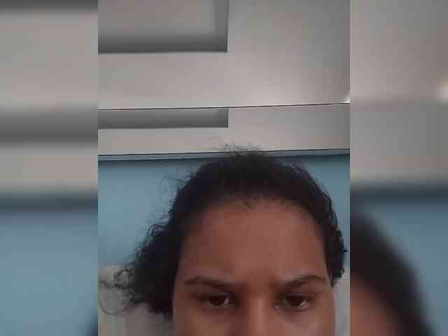 MedusaFoxx webcam