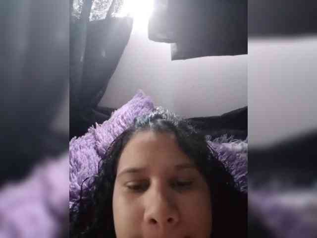 MedusaFoxx webcam
