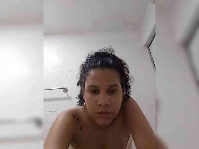 MedusaFoxx webcam