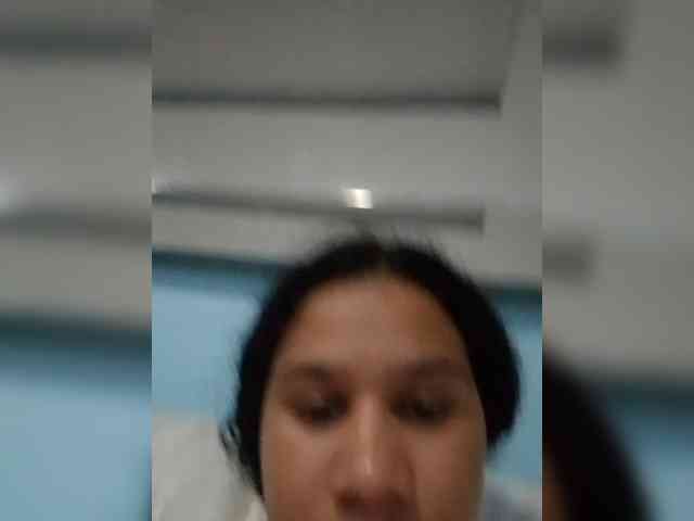 MedusaFoxx webcam