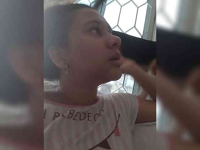 MedusaFoxx webcam