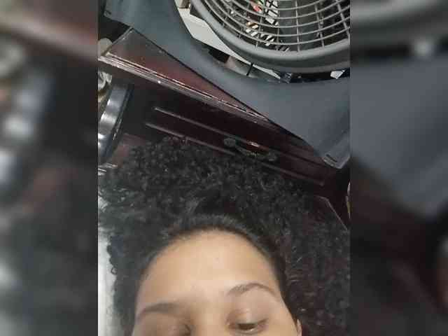 MedusaFoxx webcam